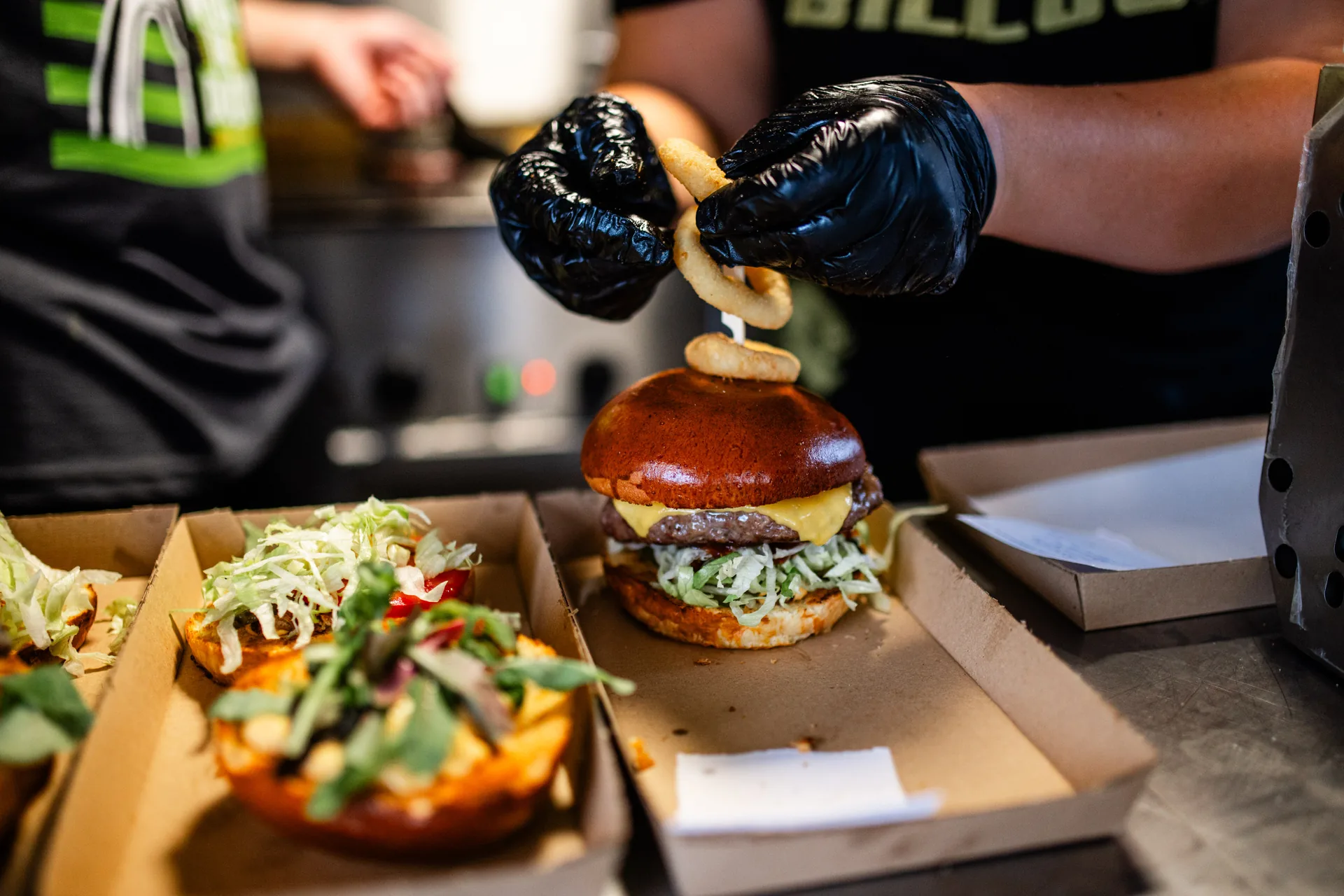 Billog kézműves burger a HopTop Brewpubban